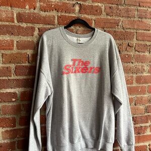 Philadelphia 76ers Vintage Logo Sweatshirt